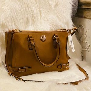 Beautiful Tory Burch bag